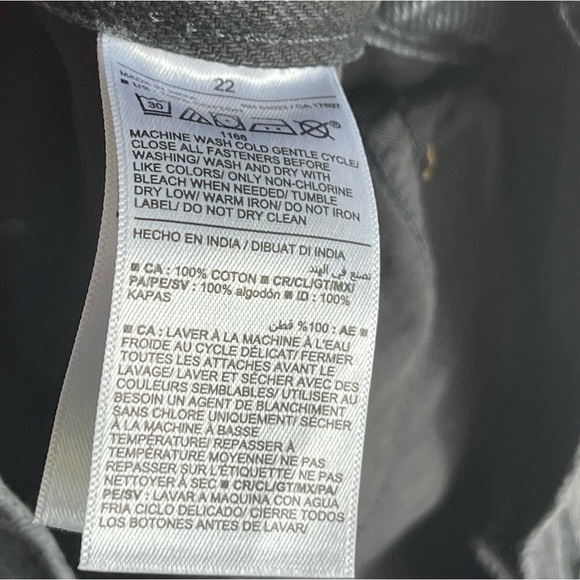 Old Navy High Rise Slouchy Taper Black Jean Women’s Size 22 - Picture 6 of 10